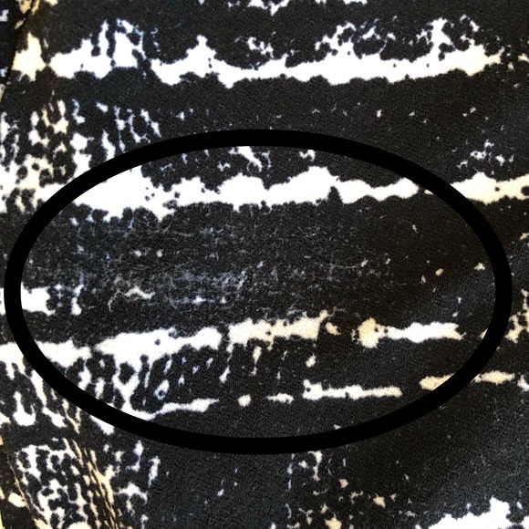 Ann Taylor Blouse - Picture 6 of 6